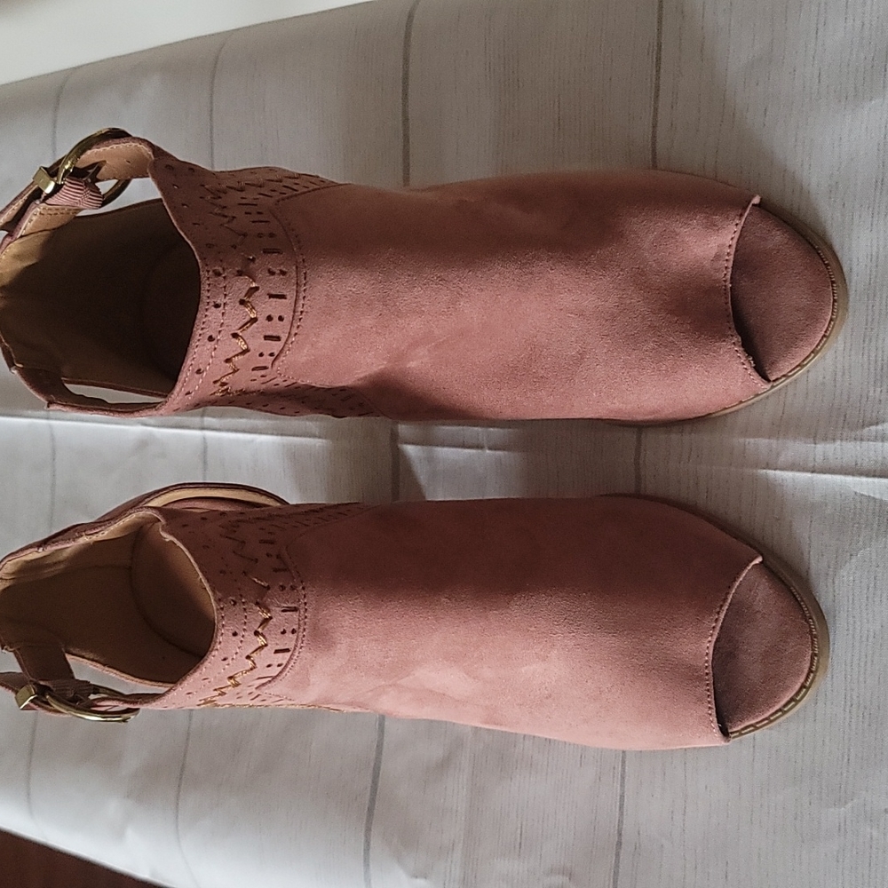 Charlotte Russe Womens shoes